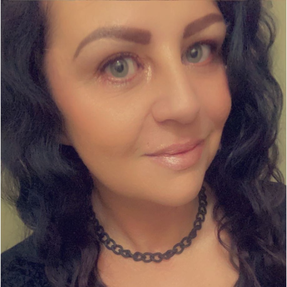 Meet your Posher, Melanie